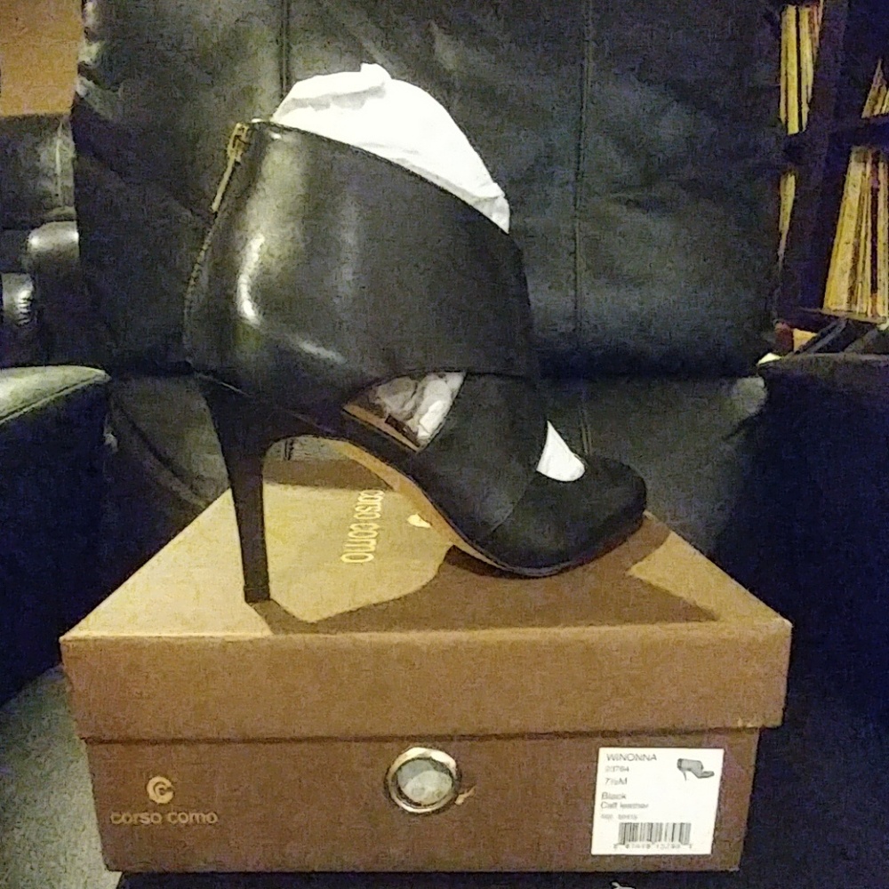 Corso Como Shoes